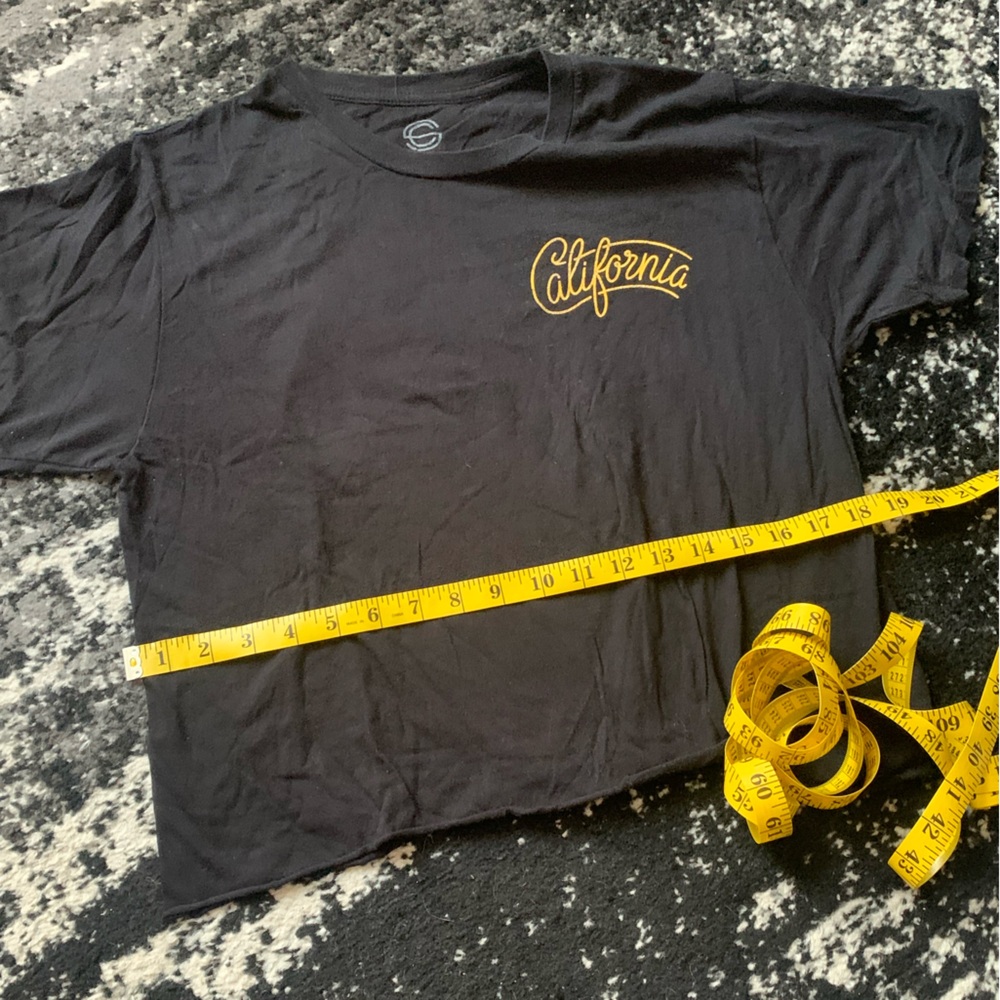 Faded Black California Landmarks Graphic Crop Top T-Shirt - Picture 7 of 11